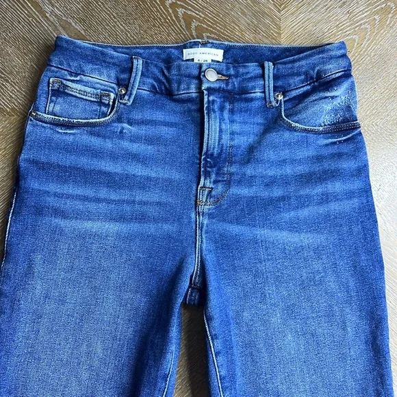 GOOD AMERICAN Good Legs Raw Hem Skinny Jeans 6/28 - Picture 5 of 11